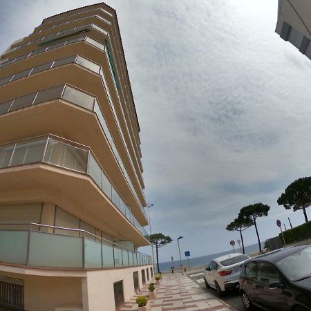 Apartamento A Primera Linea De Mar En Platja D'Aro Zewnętrze zdjęcie